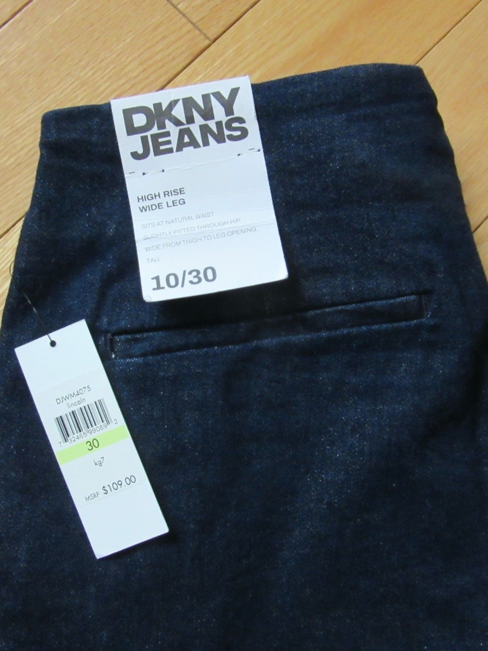 DKNY Dress Jeans Size 10 / 30 High Rise Wide Leg
